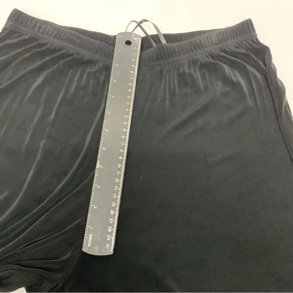 R M Richards Pull On Pants Sz 18  Black Slinky Knit Straight Leg Stretch Classic - Picture 10 of 11